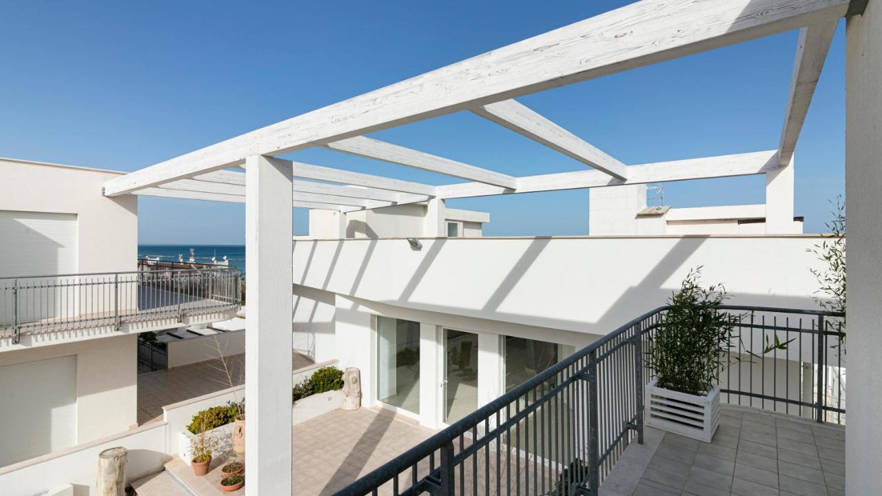 Rivazzurra Homes - B テルモリ エクステリア 写真
